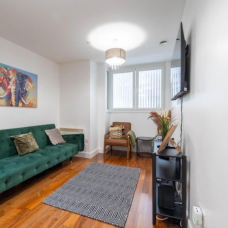 Luxurious Apartment - Birmingham City Centre Екстер'єр фото