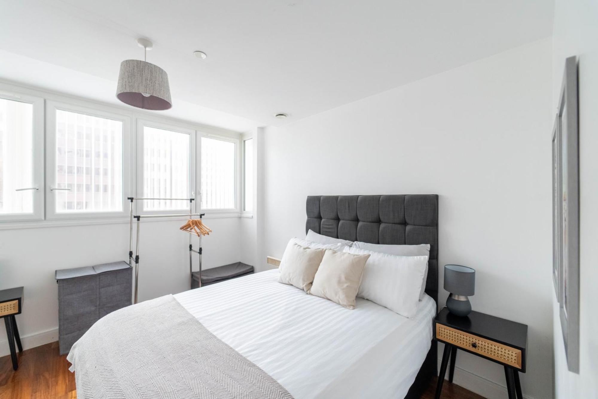 Luxurious Apartment - Birmingham City Centre Екстер'єр фото