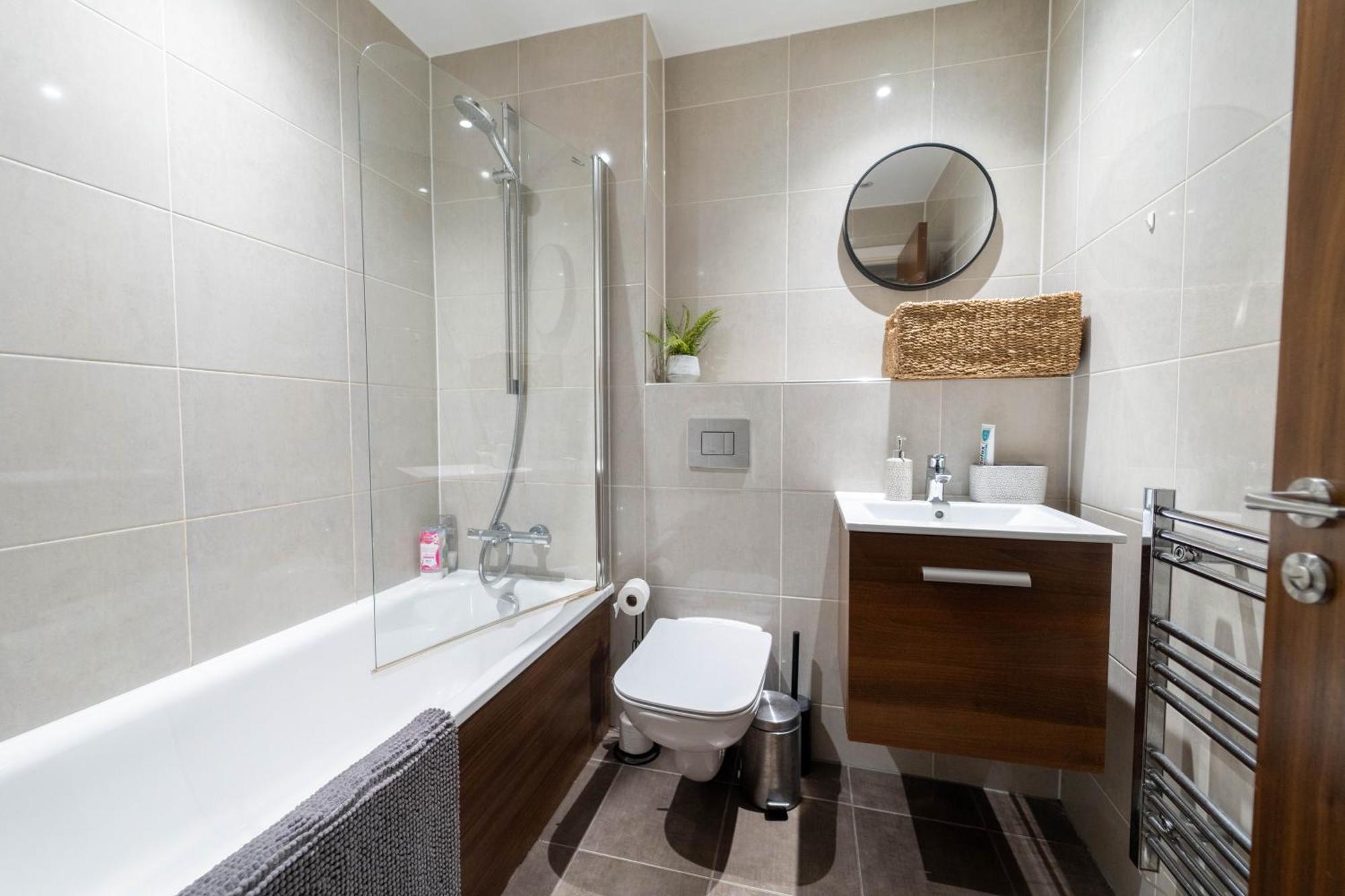 Luxurious Apartment - Birmingham City Centre Екстер'єр фото
