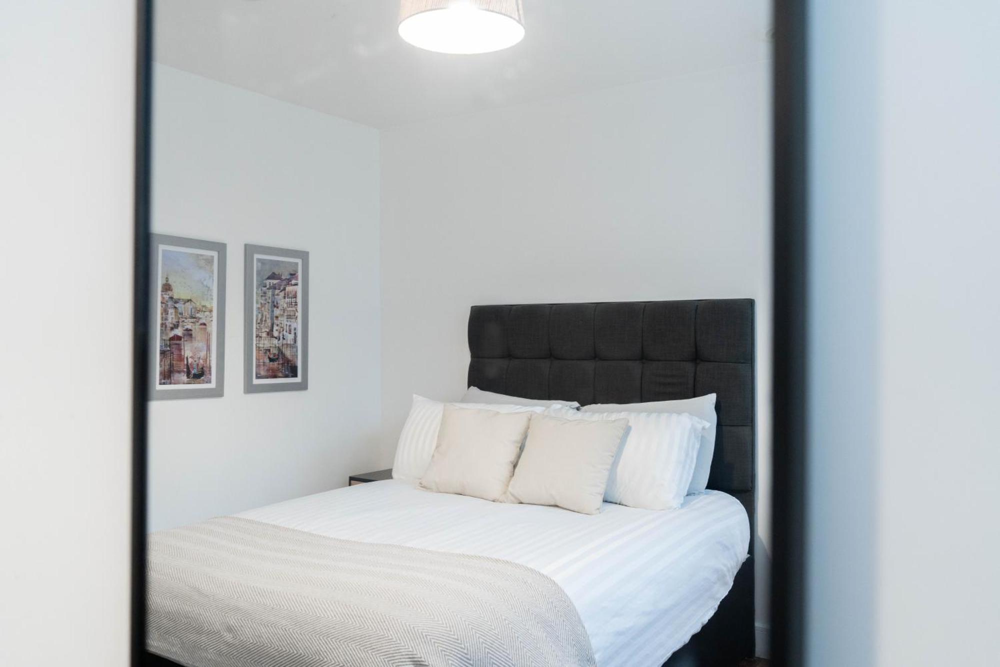 Luxurious Apartment - Birmingham City Centre Екстер'єр фото